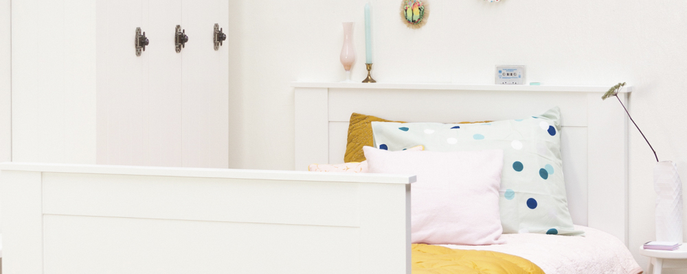 Bed June Bed June