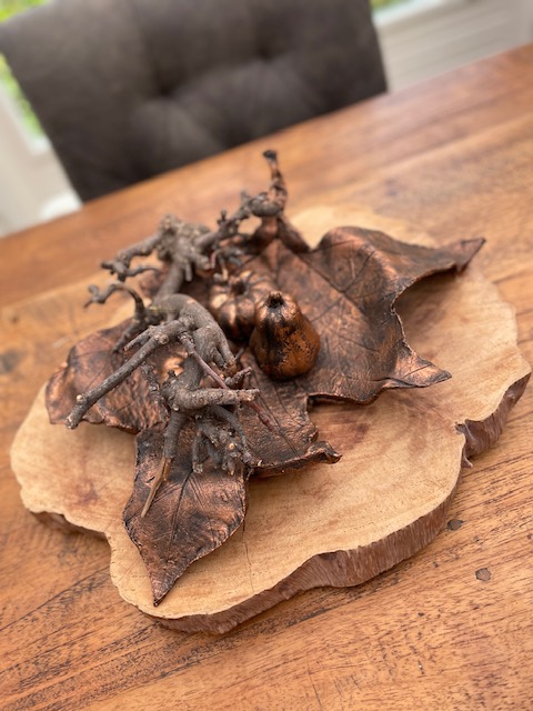 Herfstblad op hout