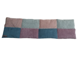 Vensterbankkussen (evt patchwork), max 50 x 130 cm