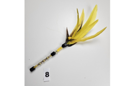 Teasers met kralen en veren  in diverse kleuren (handgemaakt)