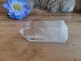 Bergkristal punt van 214 gram