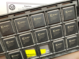 XC4020XLA-09PQ208I