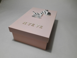 Babycadeau box M/roze zebra