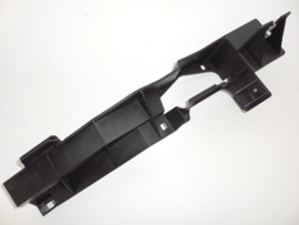 DPN000021 | Bumper steun RH