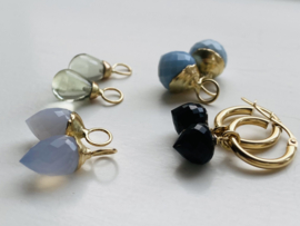 Gouden Creolen met blauwgrijze Maanstenen (14krt)