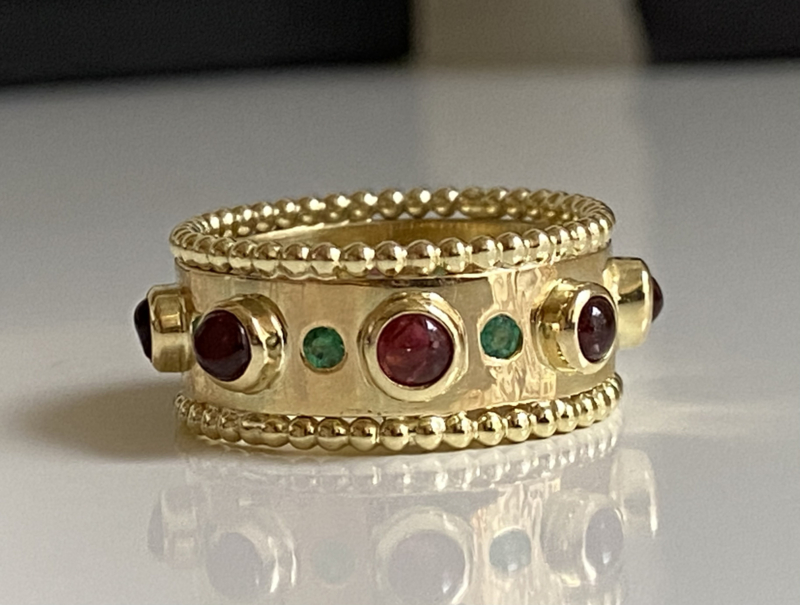 Koninklijke 14krt gouden ring met Toermalijnen en Smaragden