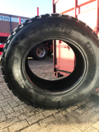 480/65R28 OBO vernieuwing met Michelin XM108 karkas