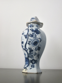 Balustervaas  'De Porceleyne Schotel',  1664-1772