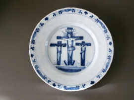 Plaat met decor van kruisiging, 18e eeuw