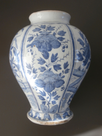 Delftse pot ca 1660-1680