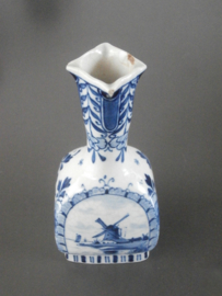 Tafelflacon De Porceleyne Fles, 1900