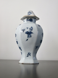 Balustervaas  'De Porceleyne Schotel',  1664-1772
