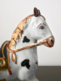 18e eeuws stel Delftse paarden, koud beschilderd.