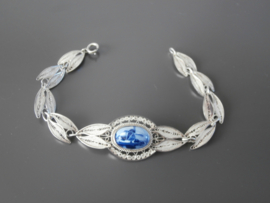 615; Zilveren armband uit Atelier C. Verwoerd