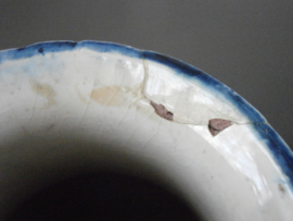 681; Robuuste vaas,  Iznik-stijl, DPF