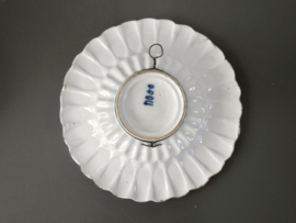 Delftse meerkleurige  plooischotel, 1690-1700