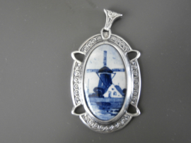 Groot formaat  hanger met molen.