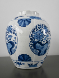 Chinoiserie pot, Delft 1700-1750