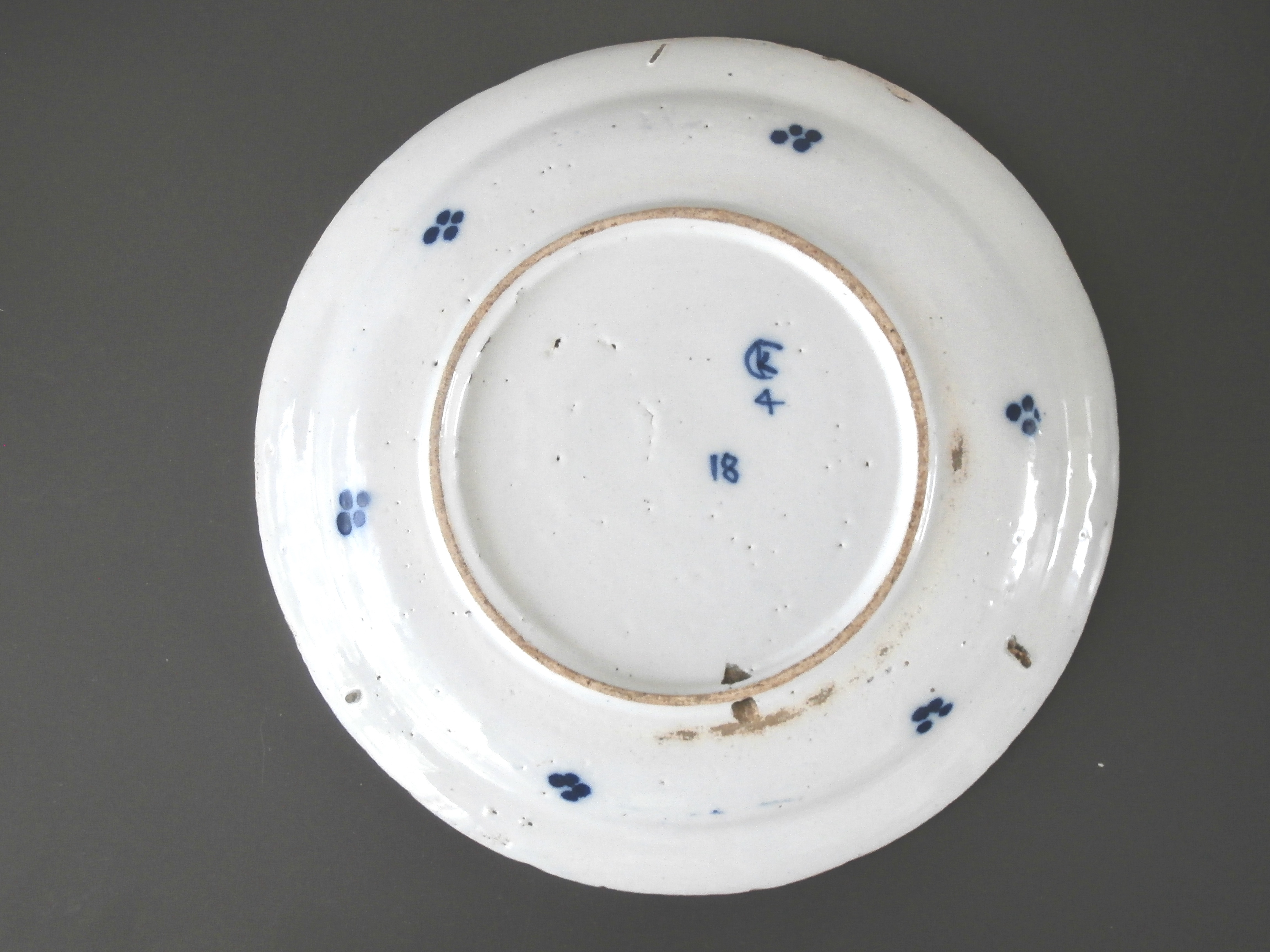 Bord, 'De Metaale Pot' 1691-1724