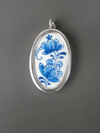 De Porceleyne Fles,  medaillon in zilveren rand