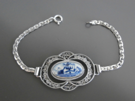 Elegante zilveren filigrain armband met Delftse steen