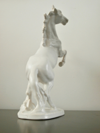 Steigerend paard, 30 cm. Flora, Gouda