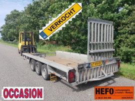 Verkocht, Henra hoogwerker-transporter, 3500 kg/ 3 asser 4.00 x 1.80 mtr.