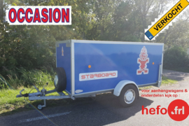 Hapert 1300 kg  geremde, enkelas, GESLOTEN, bakwagen 3.00 x 1.30 x 1.20 mtr.