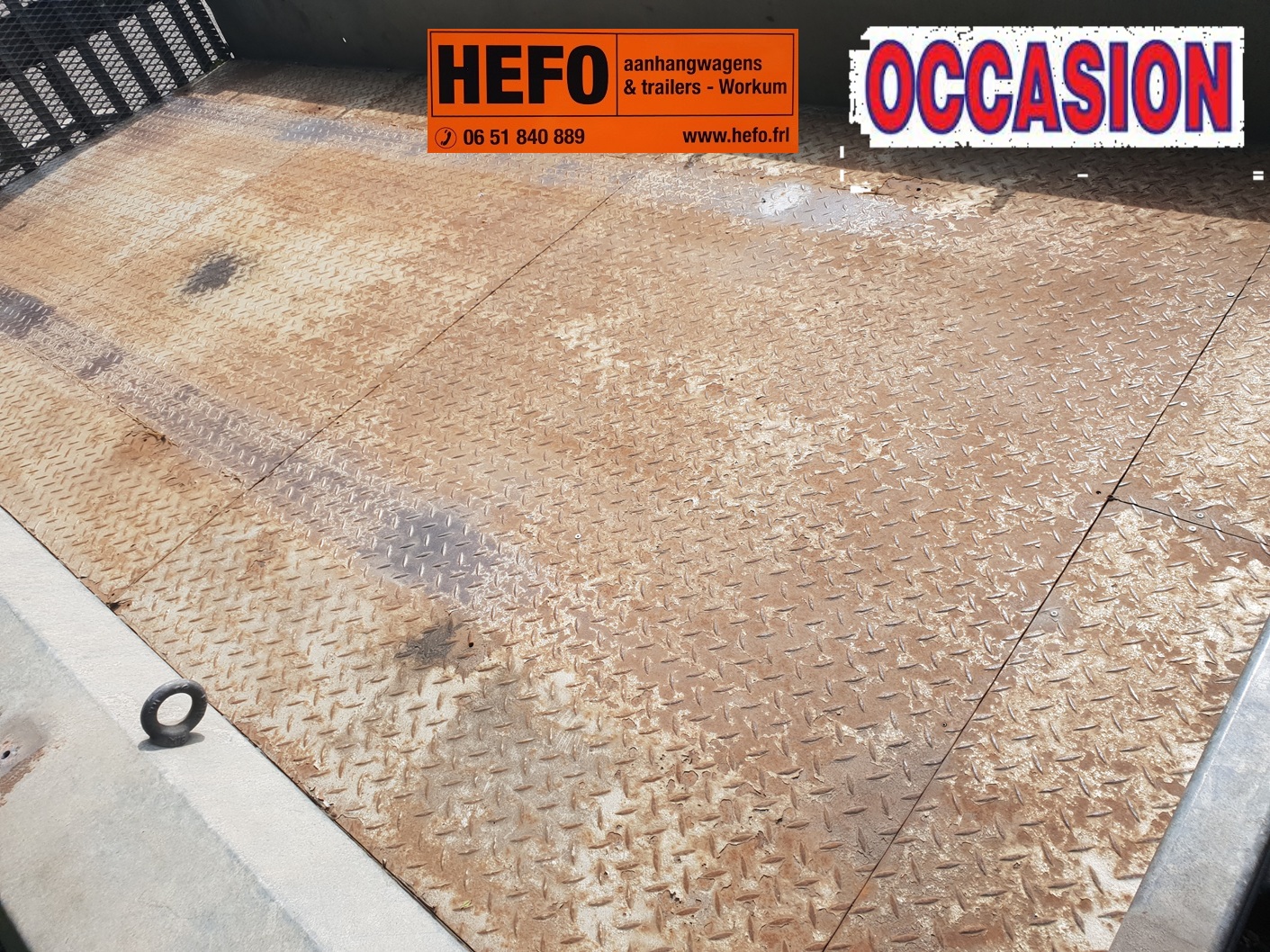 Strakke, Henra hoogwerker-transporter, 3500 kg/ 3 asser 4.00 x 1.80 mtr.