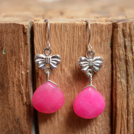 Zilveren oorbellen met strikjes en roze Jade