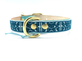 JAPAN #2  TURQUOISE LEREN HALSBAND