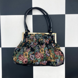 Vintage Flowerbag Embroidery
