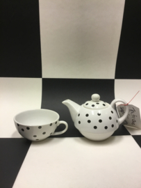 Polka dots Tea for one