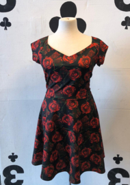 Dress Roses