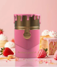 Paris Corner Strawberry Pound Cake