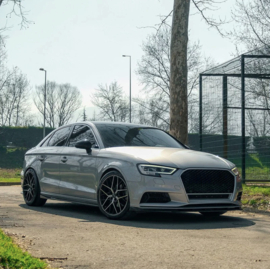 Oneway Voorspoilerlip passend voor Audi A3 (8V) Sedan Facelift 2016-2020 - Glanzend zwart