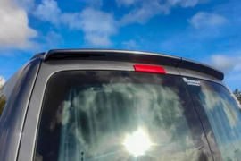Dakspoiler passend voor Volkswagen Caddy 2004-2020 (met 2 achterdeuren) (ABS Glanzend zwart)