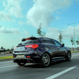 Oneway Dakspoiler (Cap) passend voor Alfa Romeo Giulietta 2010-2020 - Glanzend zwart