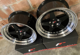 🔥🔥JR-Wheels JR6 Gloss Black 18 Inch 10.5J ET25 5x114.3🔥🔥