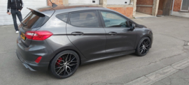 ????Deze Ford Fiest ST-3 van 2019 ????Voorzien van JR28 Wheels