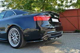 Maxton Design CENTRALE ACHTERSPLITTER AUDI A5 S-LINE 8T COUPÉ / SPORTBACK (MET VERTICALE BALK) Gloss Black