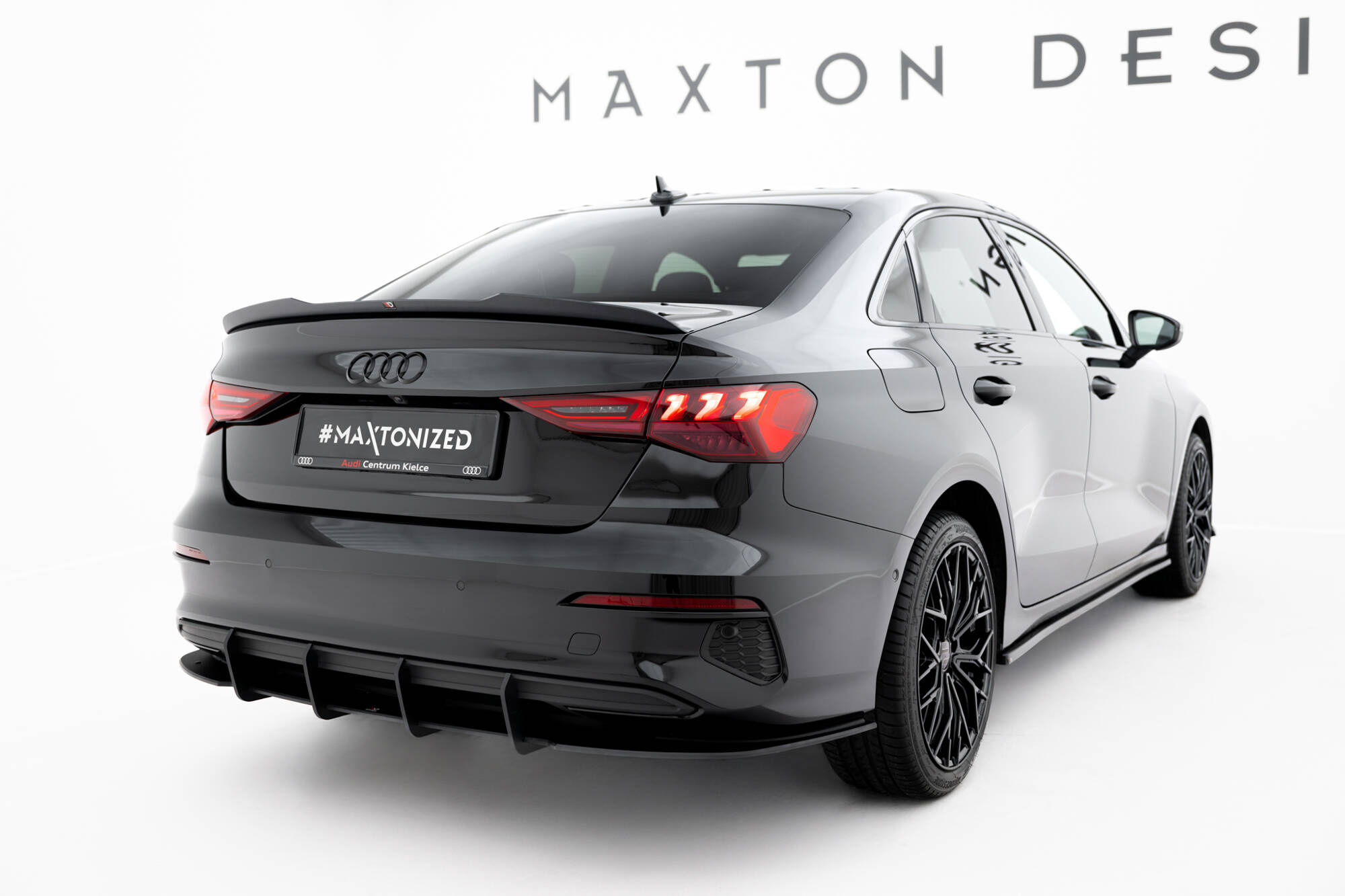 Maxton Design Street Pro-achterdiffuser Audi A3 Sedan 8Y