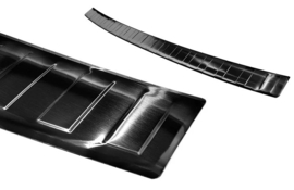 Zwart RVS Achterbumperprotector passend voor Volkswagen Caddy 2004-2015 & FL 2015-2020 'Ribs'