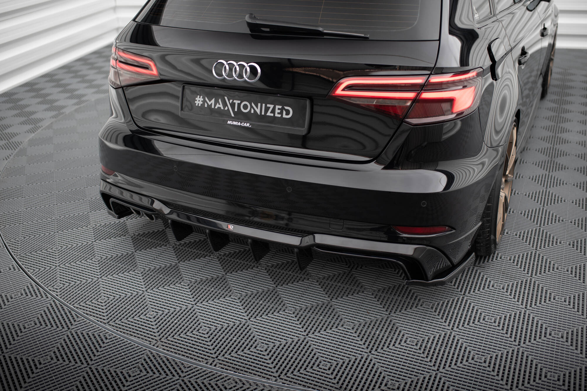 Maxton Design Achterspoiler Audi A3 S-Line Sportback 8V Facelift (uitvoering met dubbele uitlaten aan één kant)