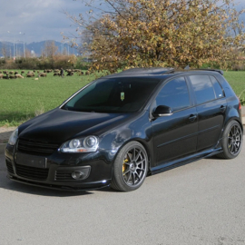 Oneway Set Sideskirts passend voor Volkswagen Golf V GTi/GTD 2003-2008 – Glanzend zwart