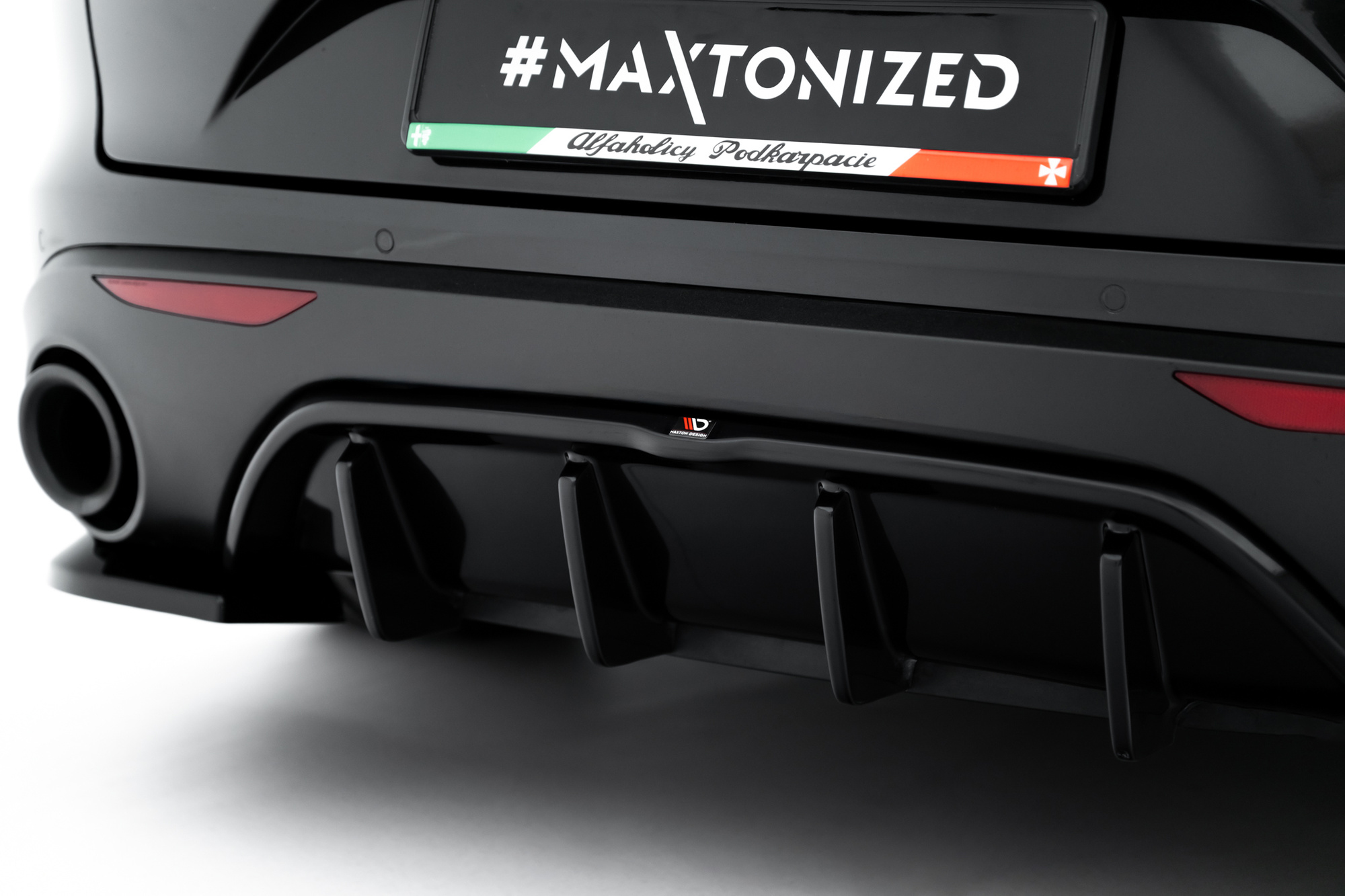 Maxton Design ACHTERKANT ALFA ROMEO STELVIO