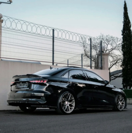 Oneway Set Sideskirts passend voor Audi A3 (8Y) Sedan/Sportback 2020-2024 excl. S-Line/S3/RS3 - Glanzend zwart