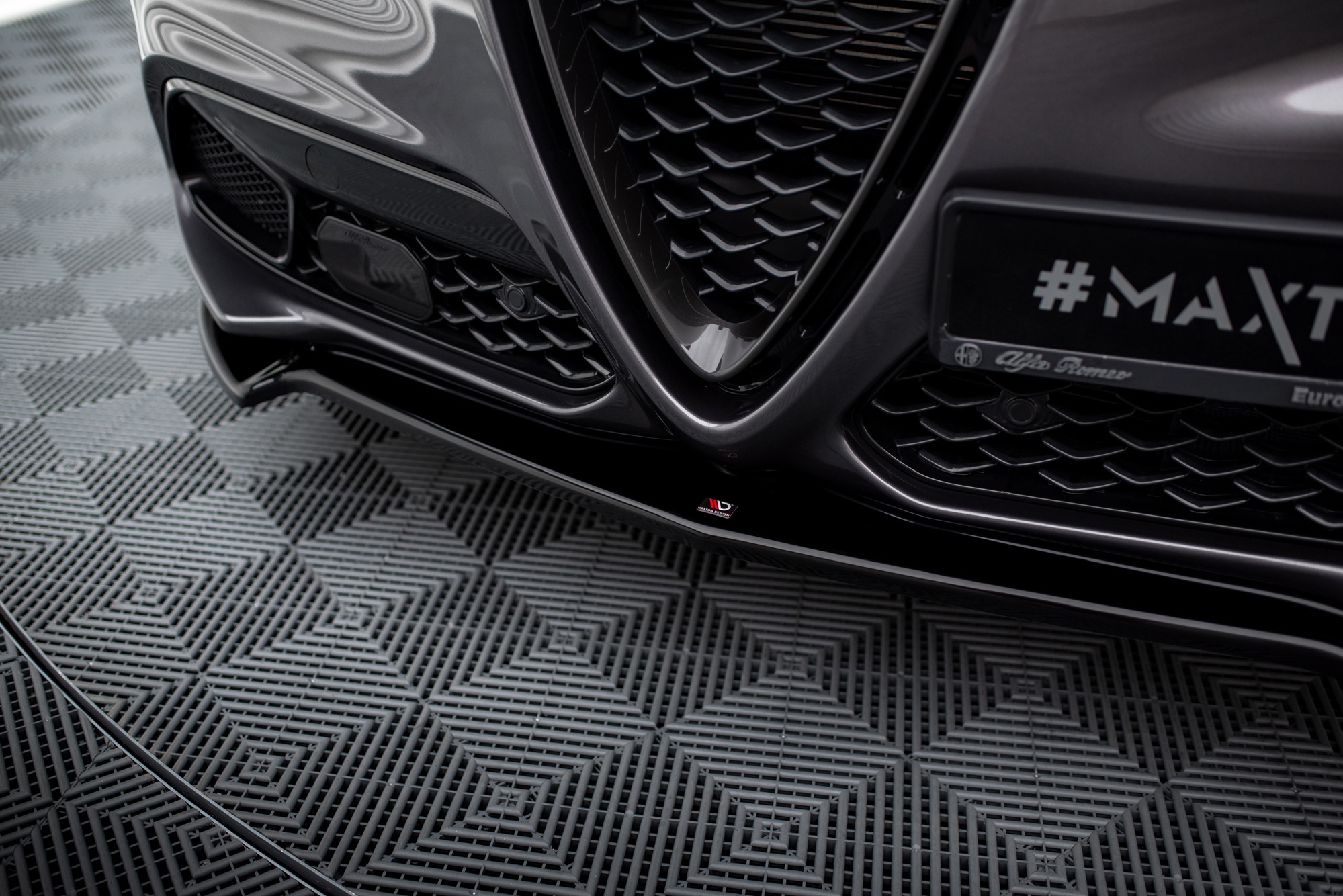 Maxton Design Frontsplitter V.1 Alfa Romeo Stelvio