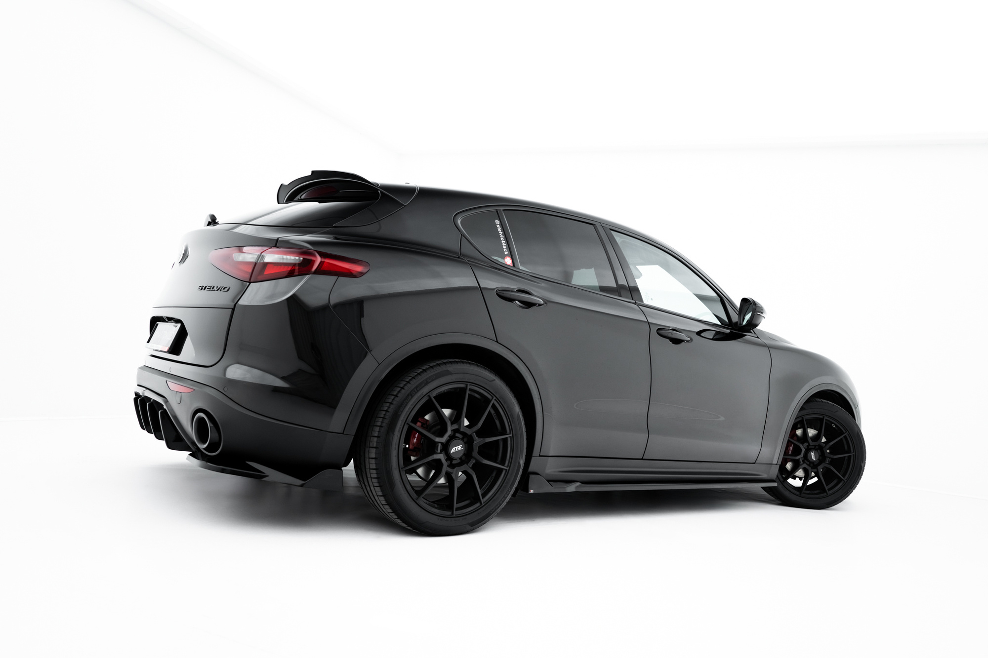 Maxton Design Set Splitters Alfa Romeo Stelvio Mk1