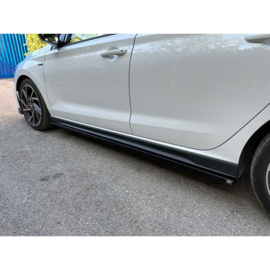 Set sideskirts passend voor Hyundai i30 III N / N-Line 2017- (ABS Glanzend zwart)